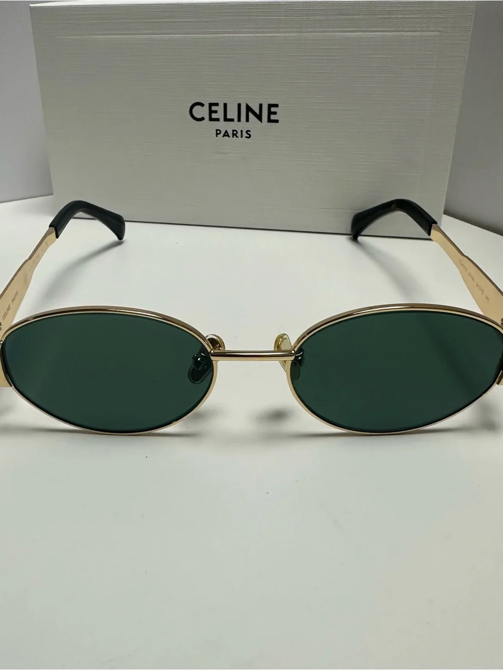 Audrey & Celine gold tone